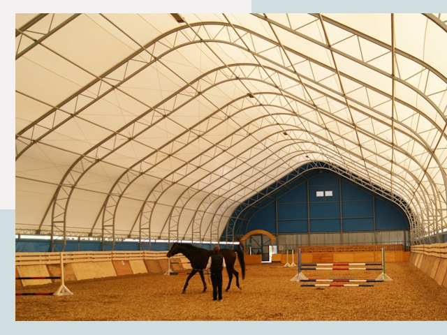 Строительство конных манежей в Южном-Сахалинске