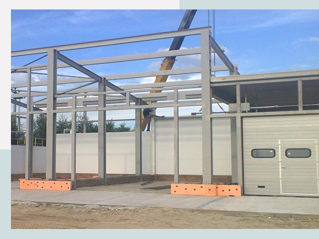 Строительство автосервисов от СтальСтрой-Южн по цене 620 руб.