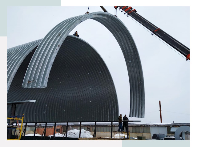Полукруглые ангары в Южном-Сахалинске