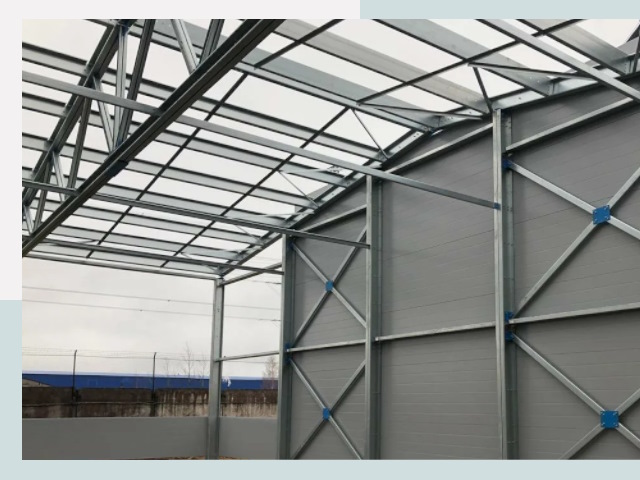 Каркасные ангары от СтальСтрой-Южн по цене от 620 руб.