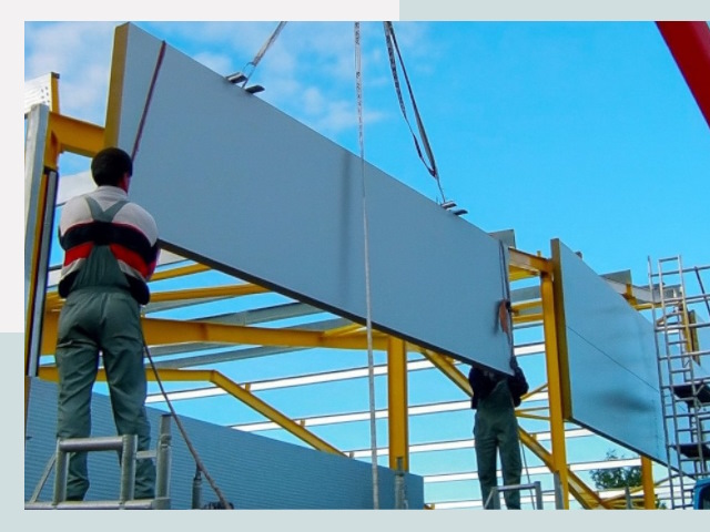 Монтаж сэндвич-панелей в Южном-Сахалинске от 620 руб.